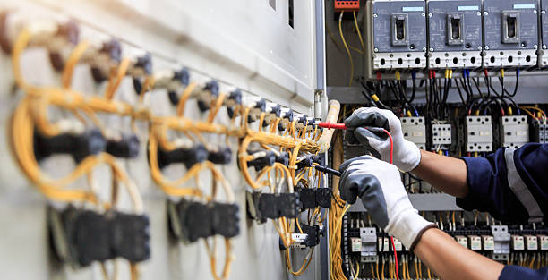 Professional Electrician technician working in Kayak Point, WA